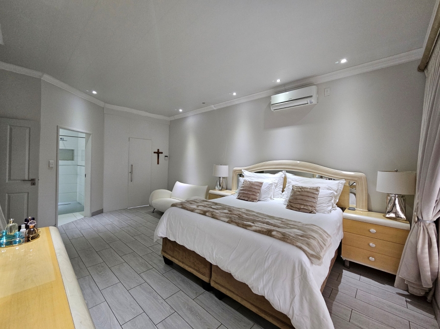 2 Bedroom Property for Sale in Flamwood North West